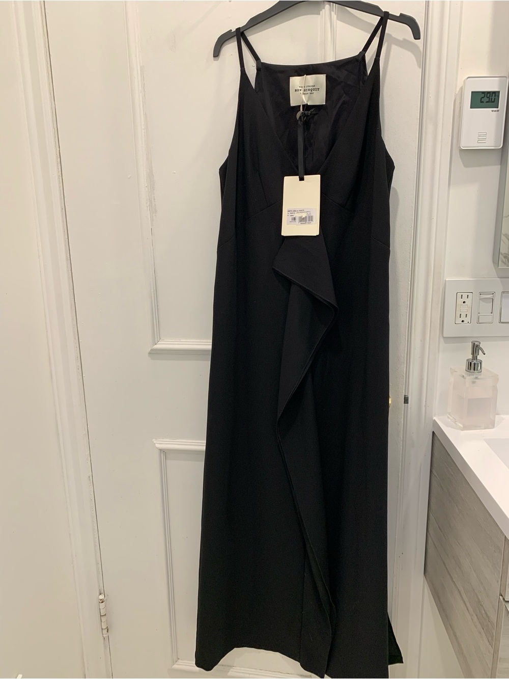 Aritzia Black Sleeveless Ruffle-Front Maxi Dress